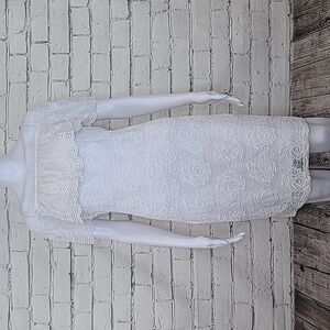 Mesmer Fitted Off Shoulder Scalloped Floral Lace Fitted Bodycon Mini Dress White